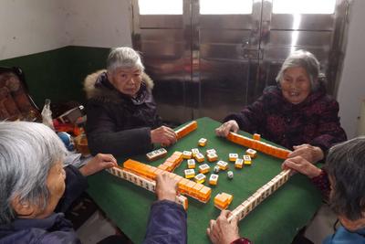搓麻将